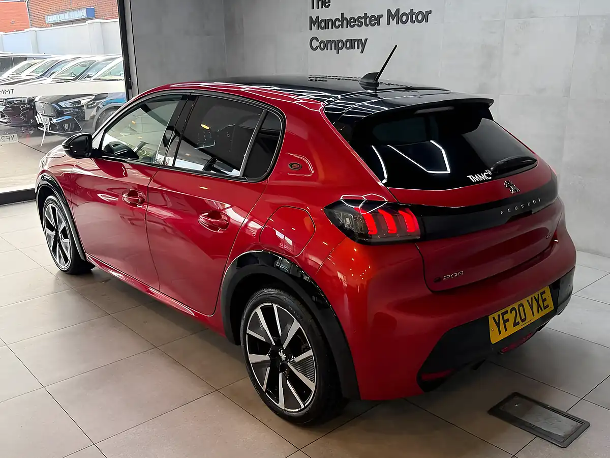 Used 2020 Peugeot E-208 GT Red - Interior and Exterior details 3