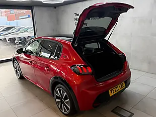 Used 2020 Peugeot E-208 GT Red - Interior and Exterior details 8