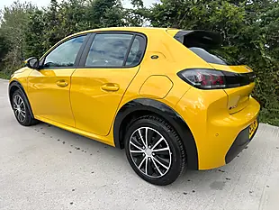 Used 2020 Peugeot E-208 - Interior and Exterior details 4