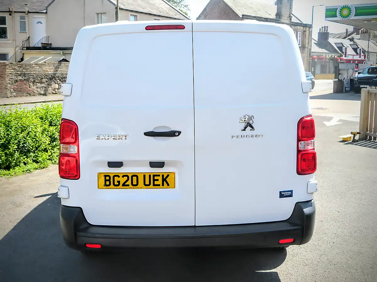 Used 2020 Peugeot Expert Professional L2 White - Interior and Exterior details 7