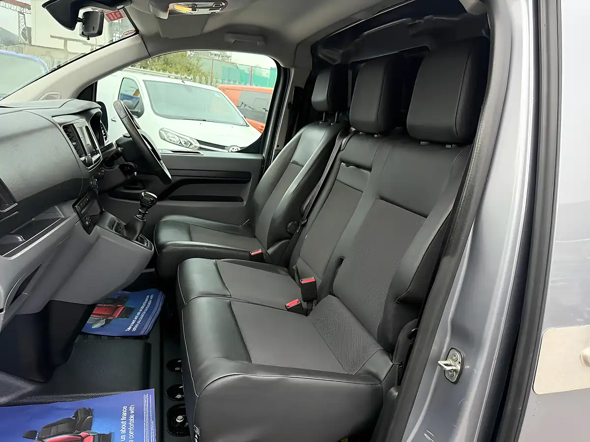 Used 2020 Peugeot Expert Professional Long Panel Van Lwb Grey - Interior and Exterior details 11