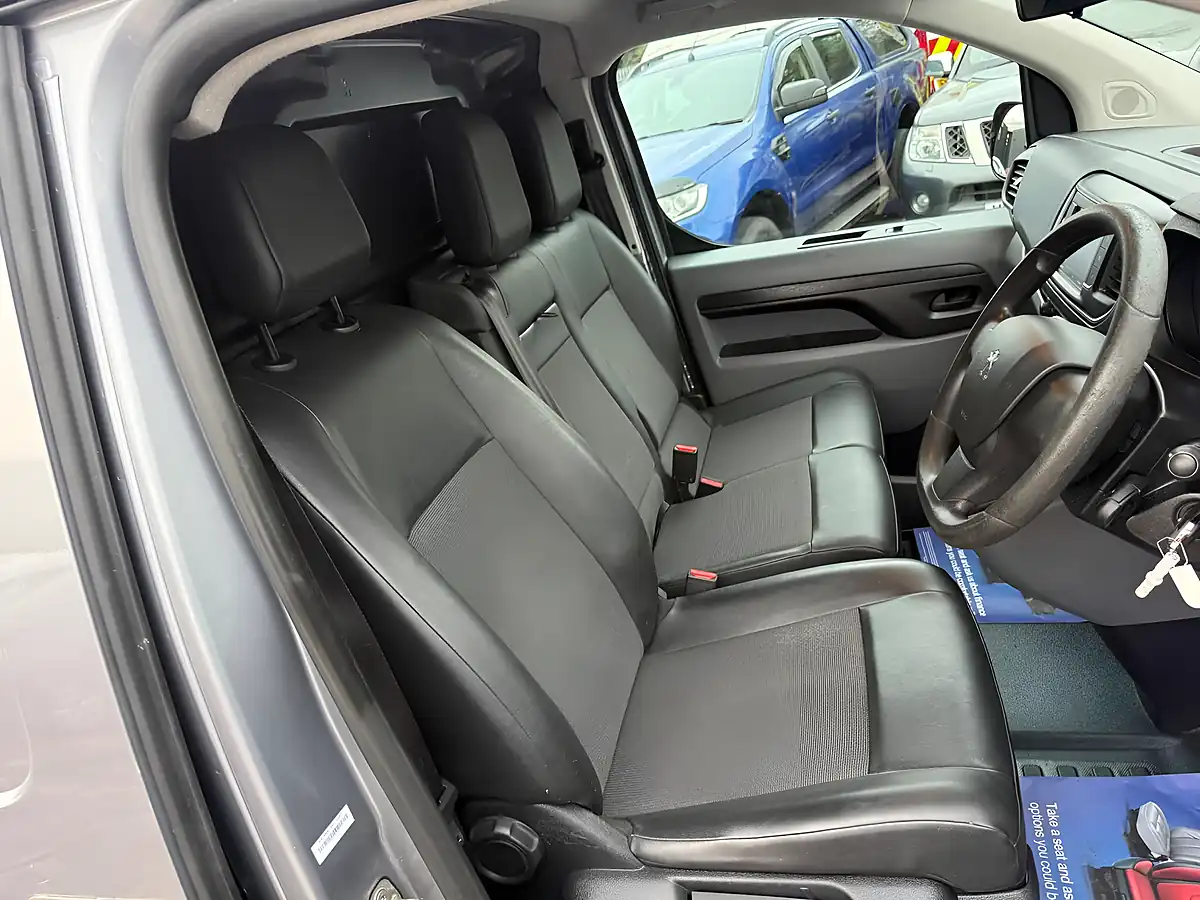 Used 2020 Peugeot Expert Professional Long Panel Van Lwb Grey - Interior and Exterior details 12
