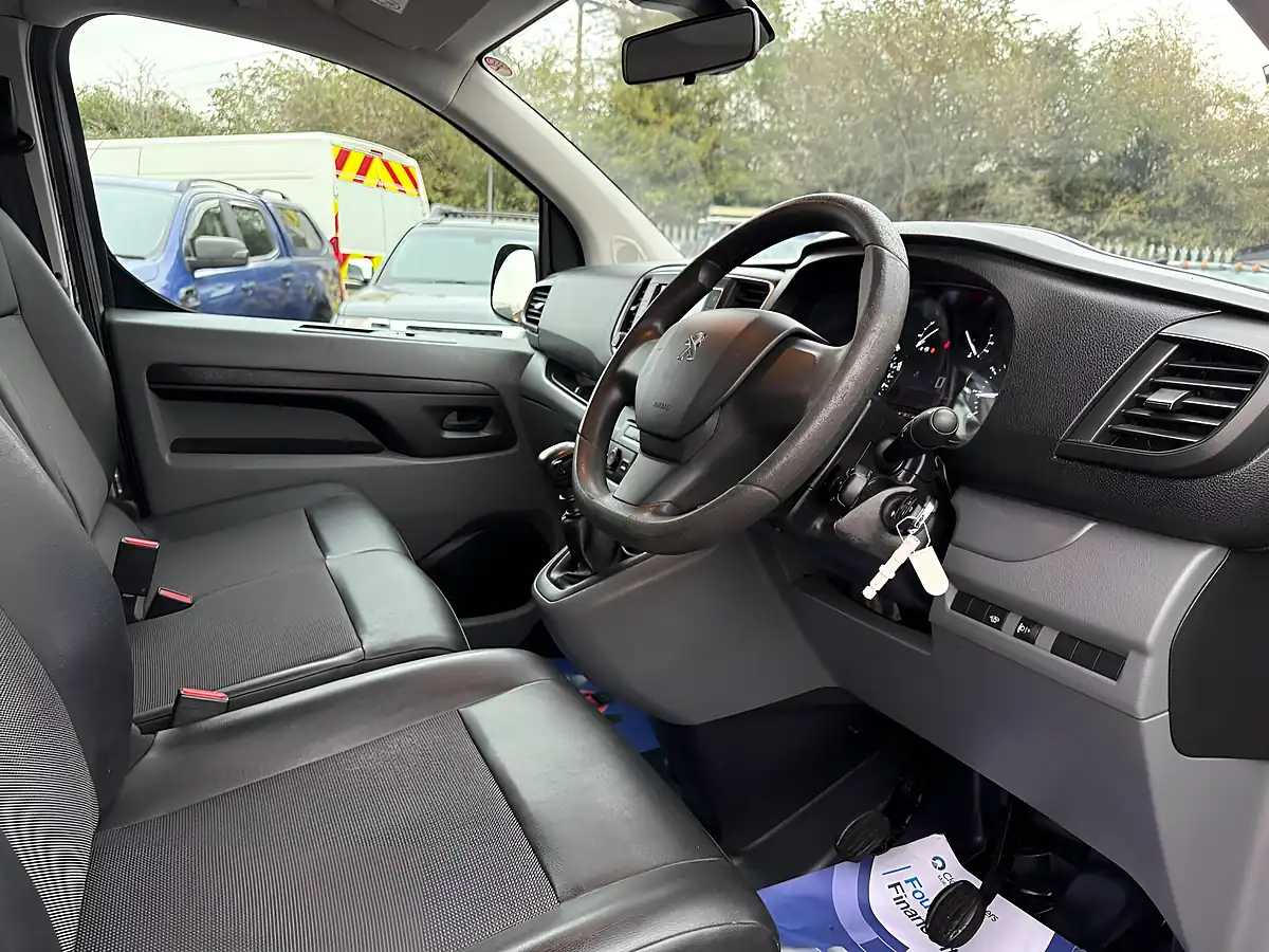 Used 2020 Peugeot Expert Professional Long Panel Van Lwb Grey - Interior and Exterior details 13