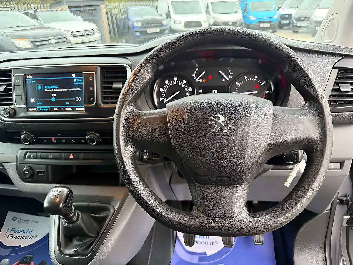 Used 2020 Peugeot Expert Professional Long Panel Van Lwb Grey - Interior and Exterior details 16