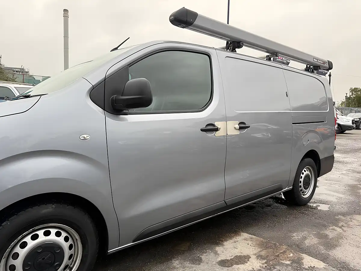 Used 2020 Peugeot Expert Professional Long Panel Van Lwb Grey - Interior and Exterior details 19