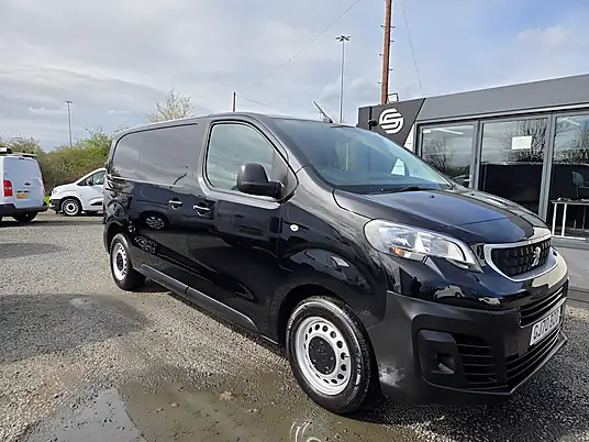 2020 Peugeot Expert Professional MWB BlueHDi