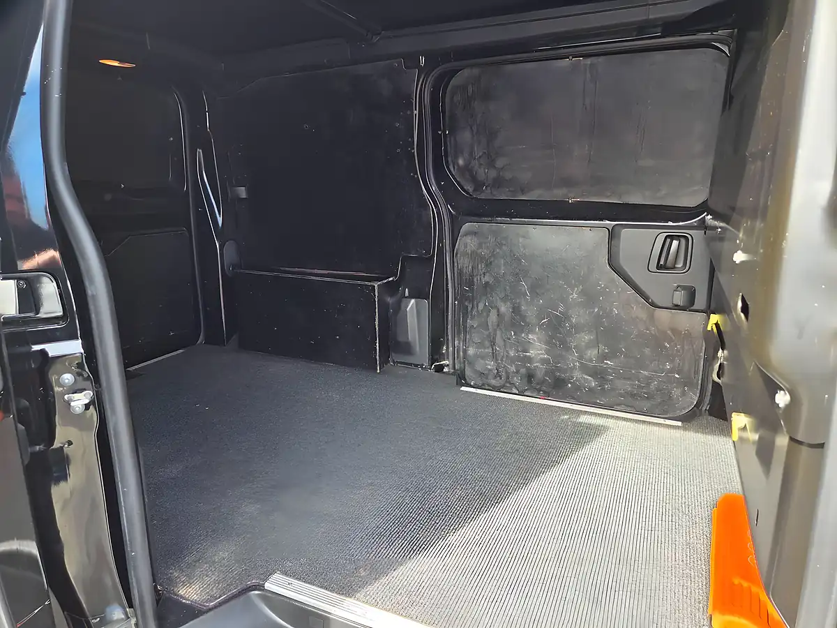 Used 2020 Peugeot Expert Professional Standard Panel Van Mwb Black - Interior and Exterior details 5