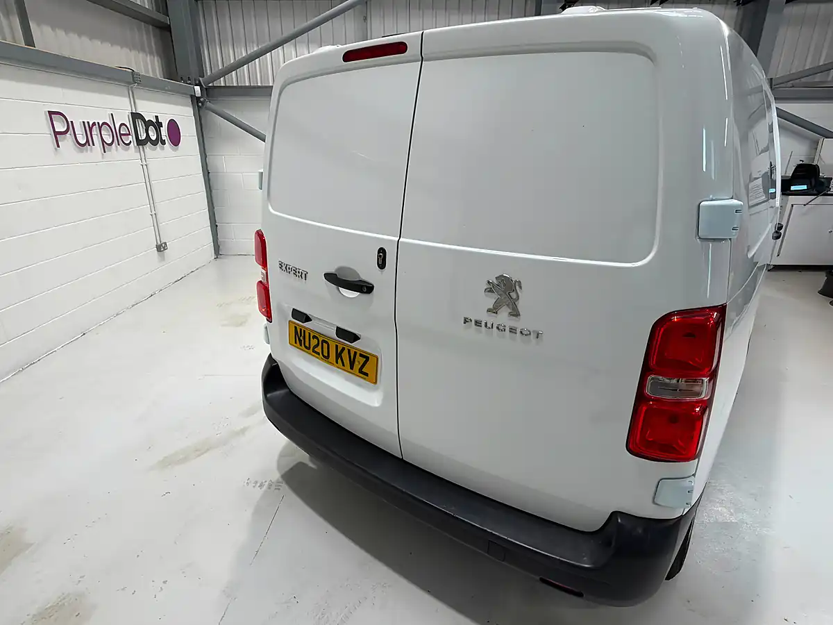 Used 2020 Peugeot Expert Professional Standard White - Interior and Exterior details 7