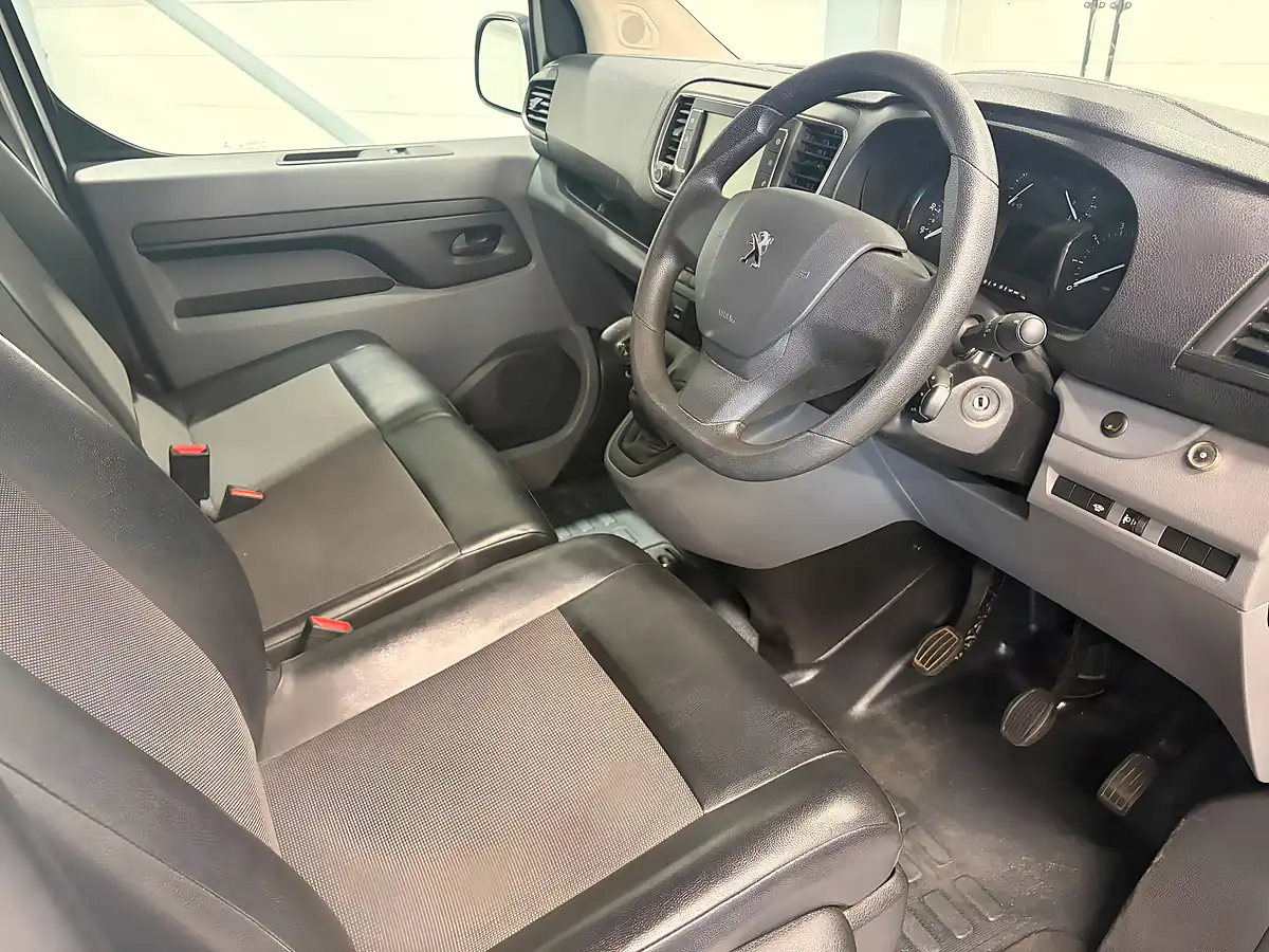 Used 2020 Peugeot Expert Professional Standard White - Interior and Exterior details 9