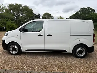 Used 2020 Peugeot Expert Professional Standard White - Interior and Exterior details 2