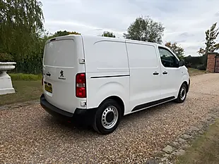 Used 2020 Peugeot Expert Professional Standard White - Interior and Exterior details 5