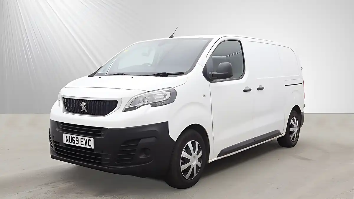 Used 2020 Peugeot Expert Professional Standard White - Interior and Exterior details 4