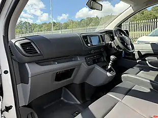 Used 2020 Peugeot Expert Professional White - Interior and Exterior details 19
