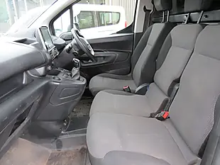 Used 2020 Peugeot Partner 1000 Professional Grey - Interior and Exterior details 8