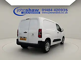 Used 2020 Peugeot Partner 1000 Professional Premium White - Interior and Exterior details 10