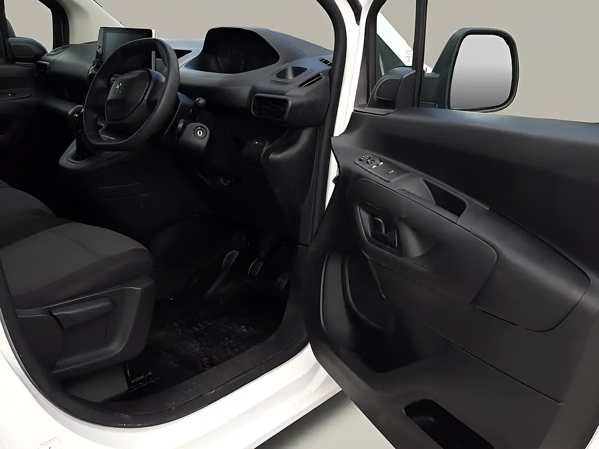 Used 2020 Peugeot Partner 1000 Professional Premium White - Interior and Exterior details 19