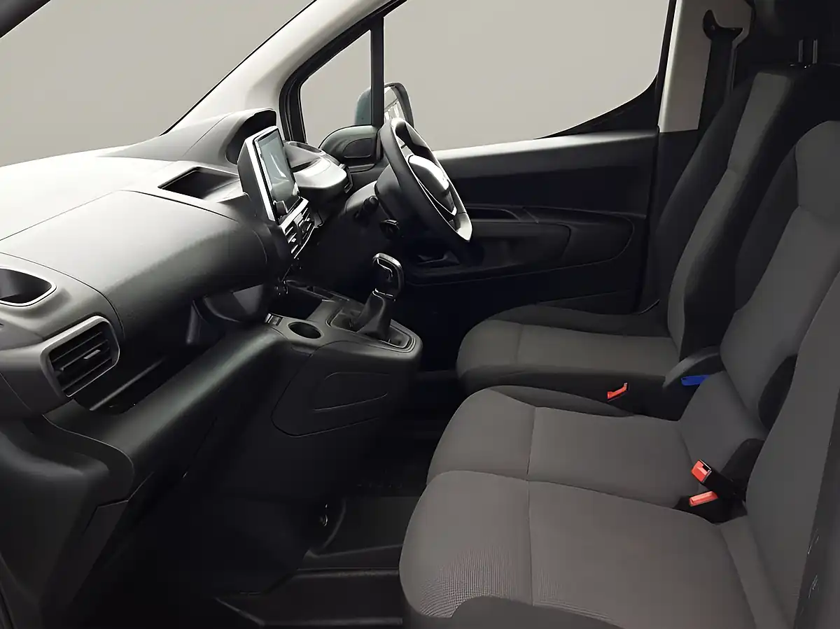 Used 2020 Peugeot Partner 1000 Professional Premium White - Interior and Exterior details 8