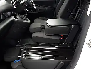 Used 2020 Peugeot Partner 1000 Professional Premium White - Interior and Exterior details 9