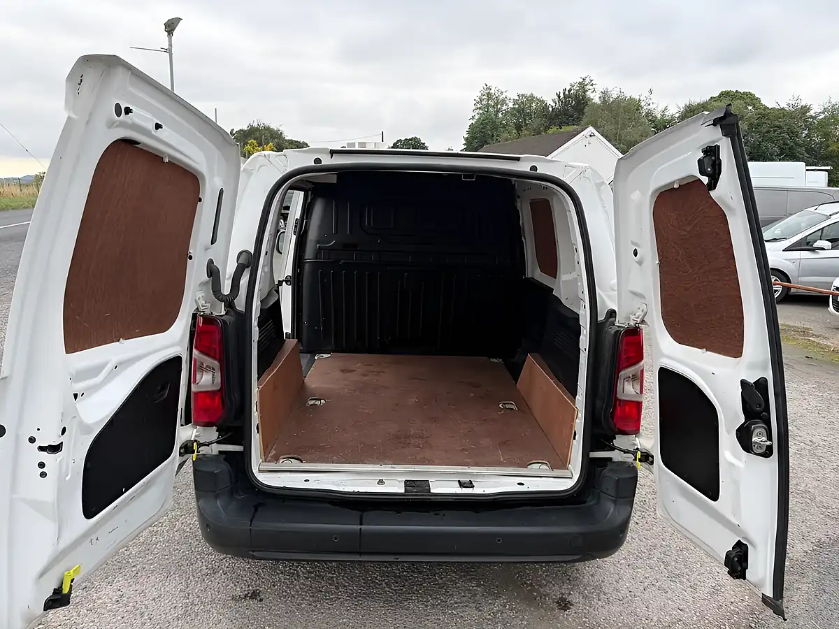 Used 2020 Peugeot Partner 650 S Standard Panel Van White - Interior and Exterior details 11