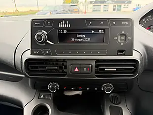 Used 2020 Peugeot Partner 650 S Standard Panel Van White - Interior and Exterior details 14