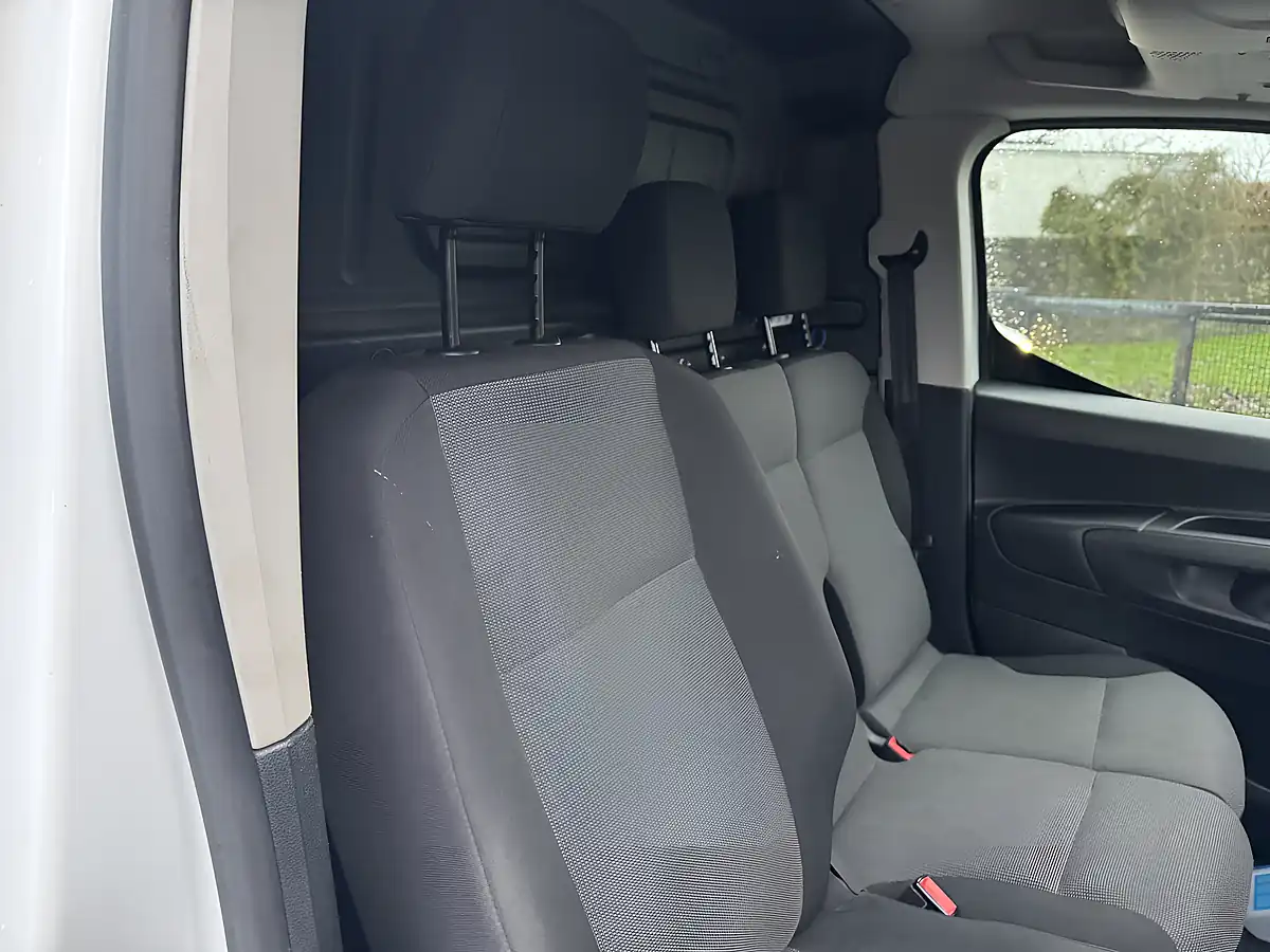 Used 2020 Peugeot Partner Asphalt White - Interior and Exterior details 15