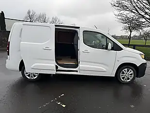Used 2020 Peugeot Partner Asphalt White - Interior and Exterior details 9