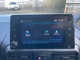 Used 2020 Peugeot Partner Professional Crew Van White - Interior and Exterior details 16