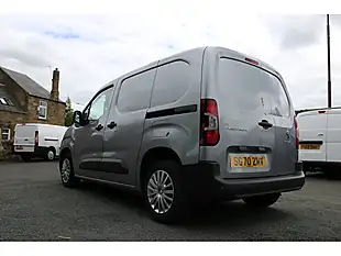 Used 2020 Peugeot Partner Professional L1 Grey - Interior and Exterior details 6