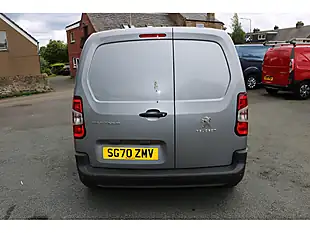 Used 2020 Peugeot Partner Professional L1 Grey - Interior and Exterior details 7