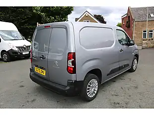 Used 2020 Peugeot Partner Professional L1 Grey - Interior and Exterior details 8