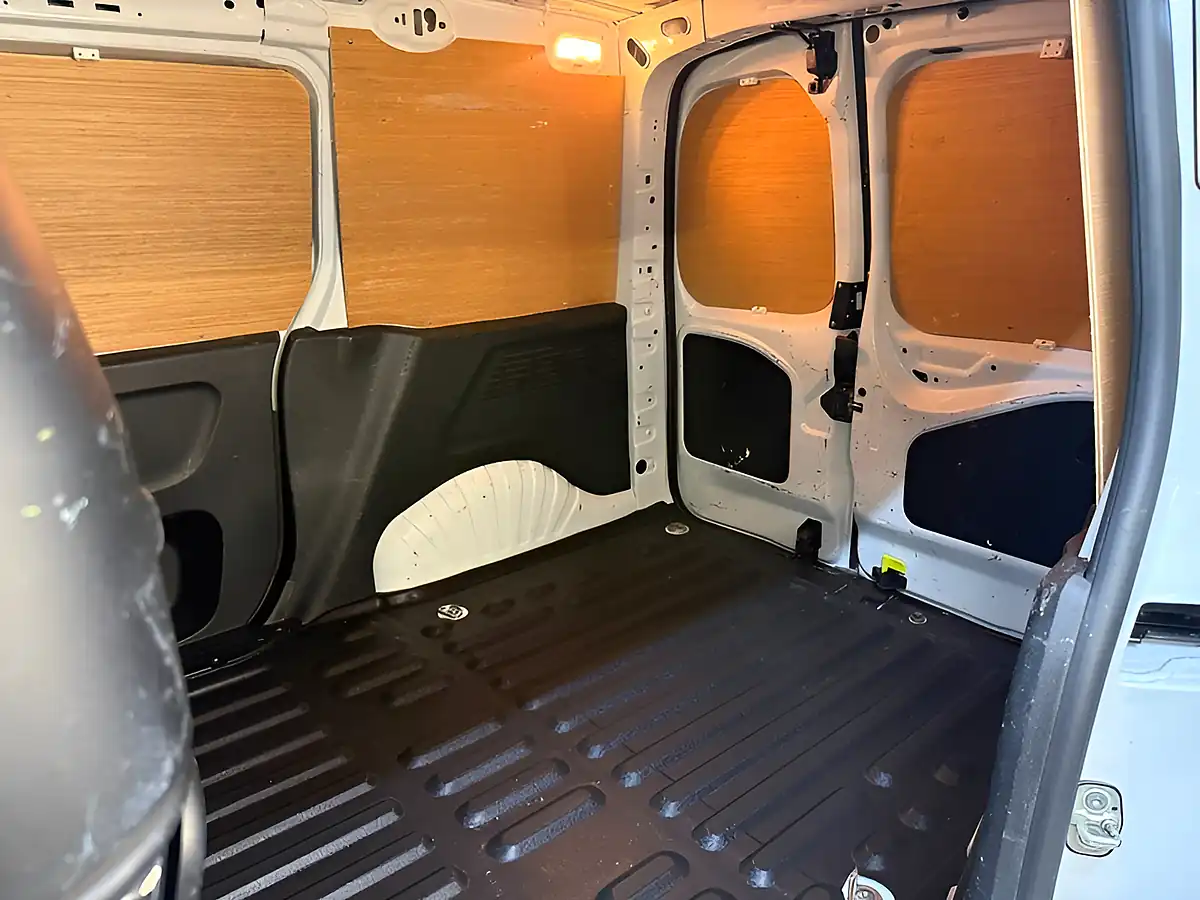 Used 2020 Peugeot Partner Professional L1 [stunning Example] White - Interior and Exterior details 14