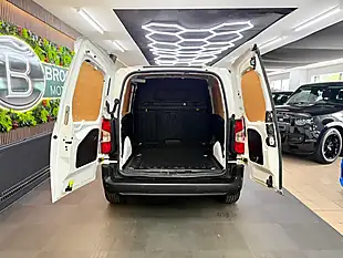 Used 2020 Peugeot Partner Professional L1 [stunning Example] White - Interior and Exterior details 15