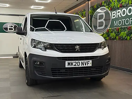 2020 Peugeot Partner Professional L1