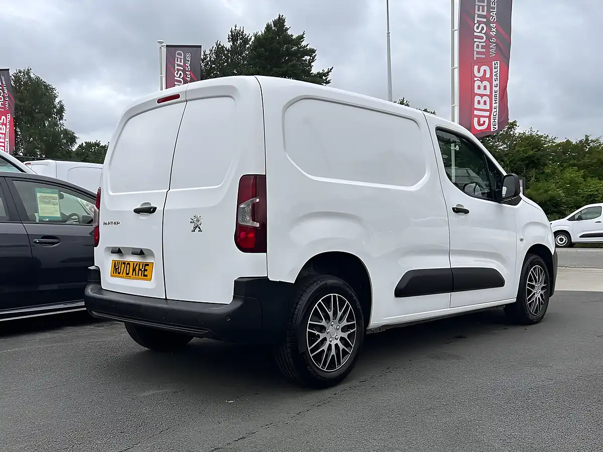 Used 2020 Peugeot Partner Professional Standard Panel Van White - Interior and Exterior details 3