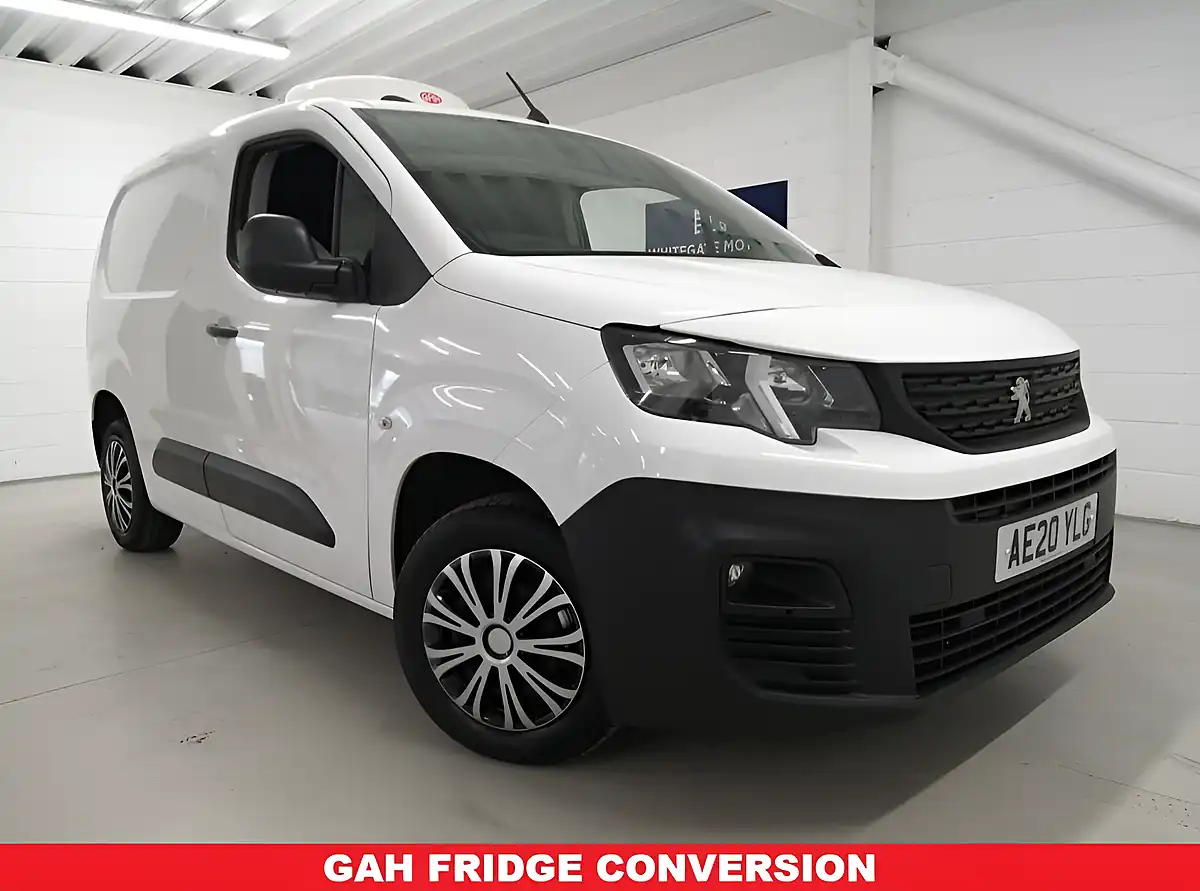 Used 2020 Peugeot Partner Professional Standard White - Front View