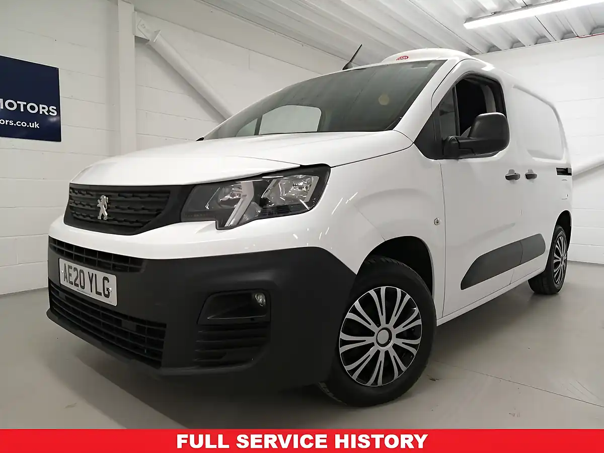 Used 2020 Peugeot Partner Professional Standard White - Interior and Exterior details 2