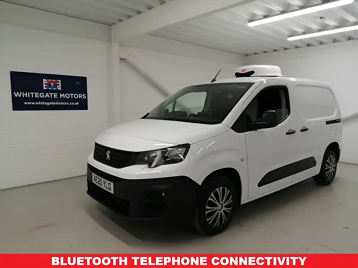 Used 2020 Peugeot Partner Professional Standard White - Interior and Exterior details 3