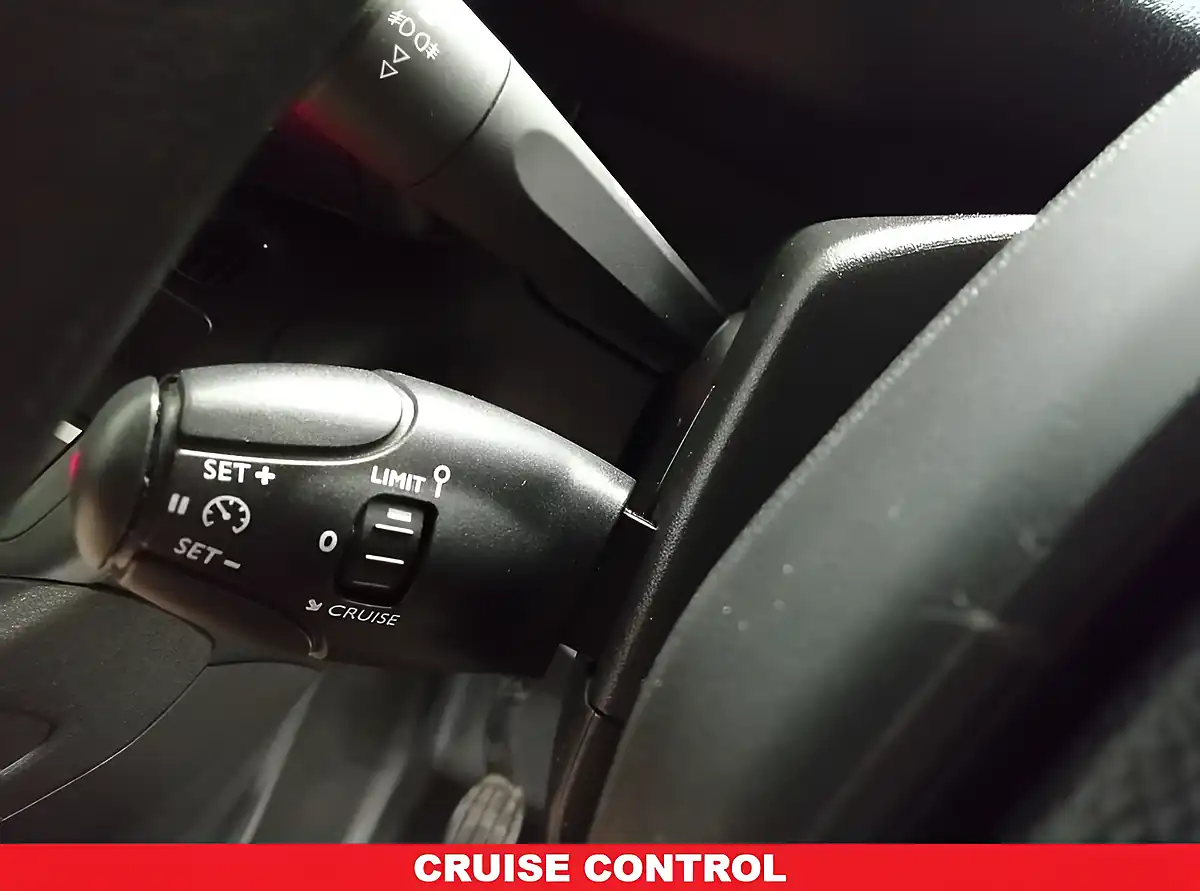 Used 2020 Peugeot Partner Professional Standard White - Interior and Exterior details 9