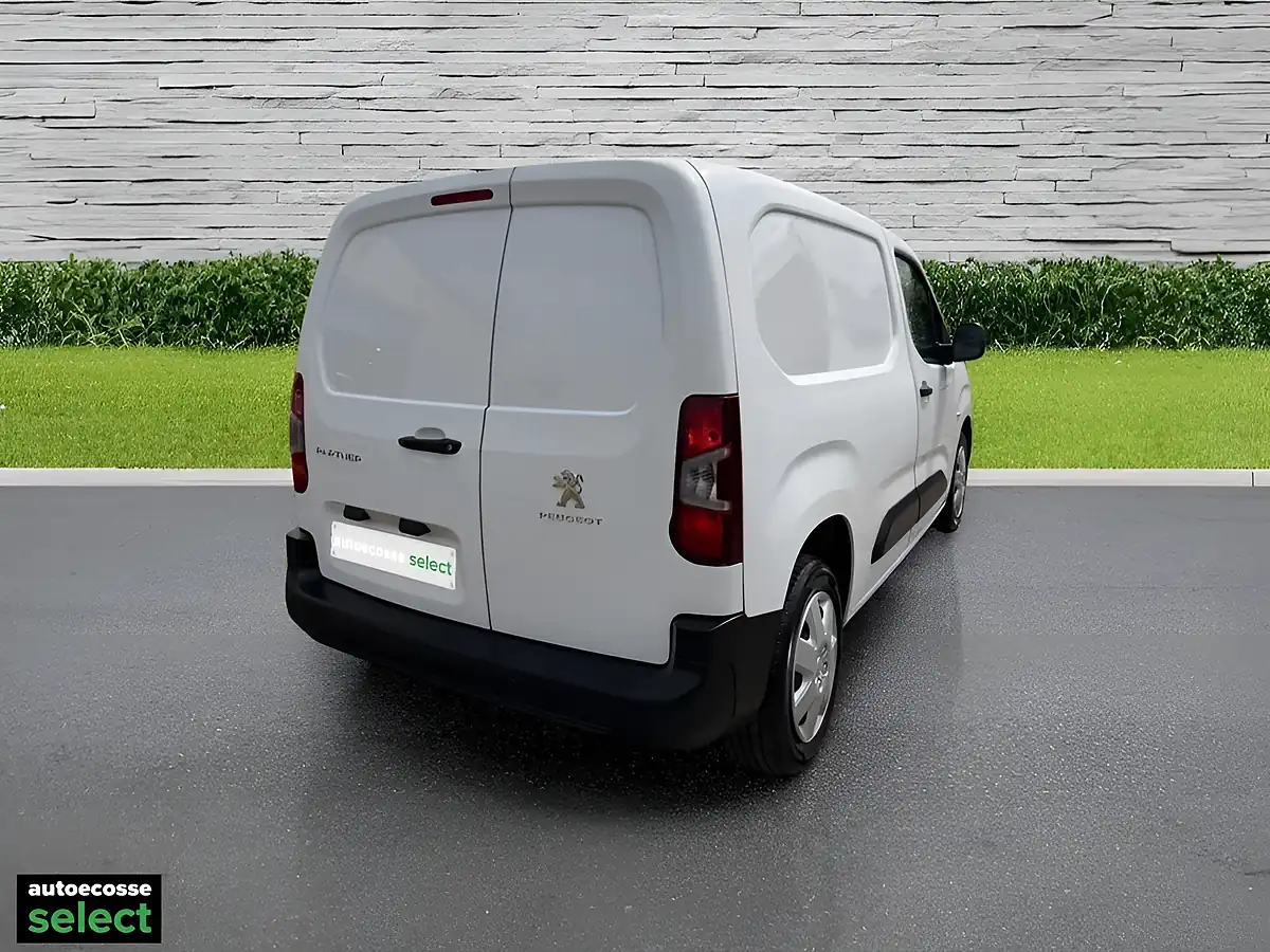 Used 2020 Peugeot Partner Professional Standard White - Interior and Exterior details 10