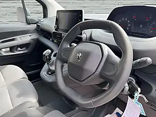 Used 2020 Peugeot Partner Professional Standard White - Interior and Exterior details 14