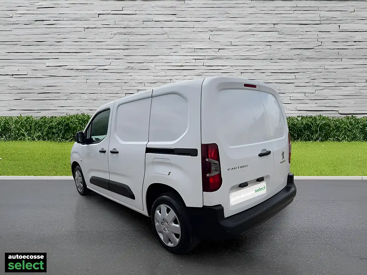 Used 2020 Peugeot Partner Professional Standard White - Interior and Exterior details 6