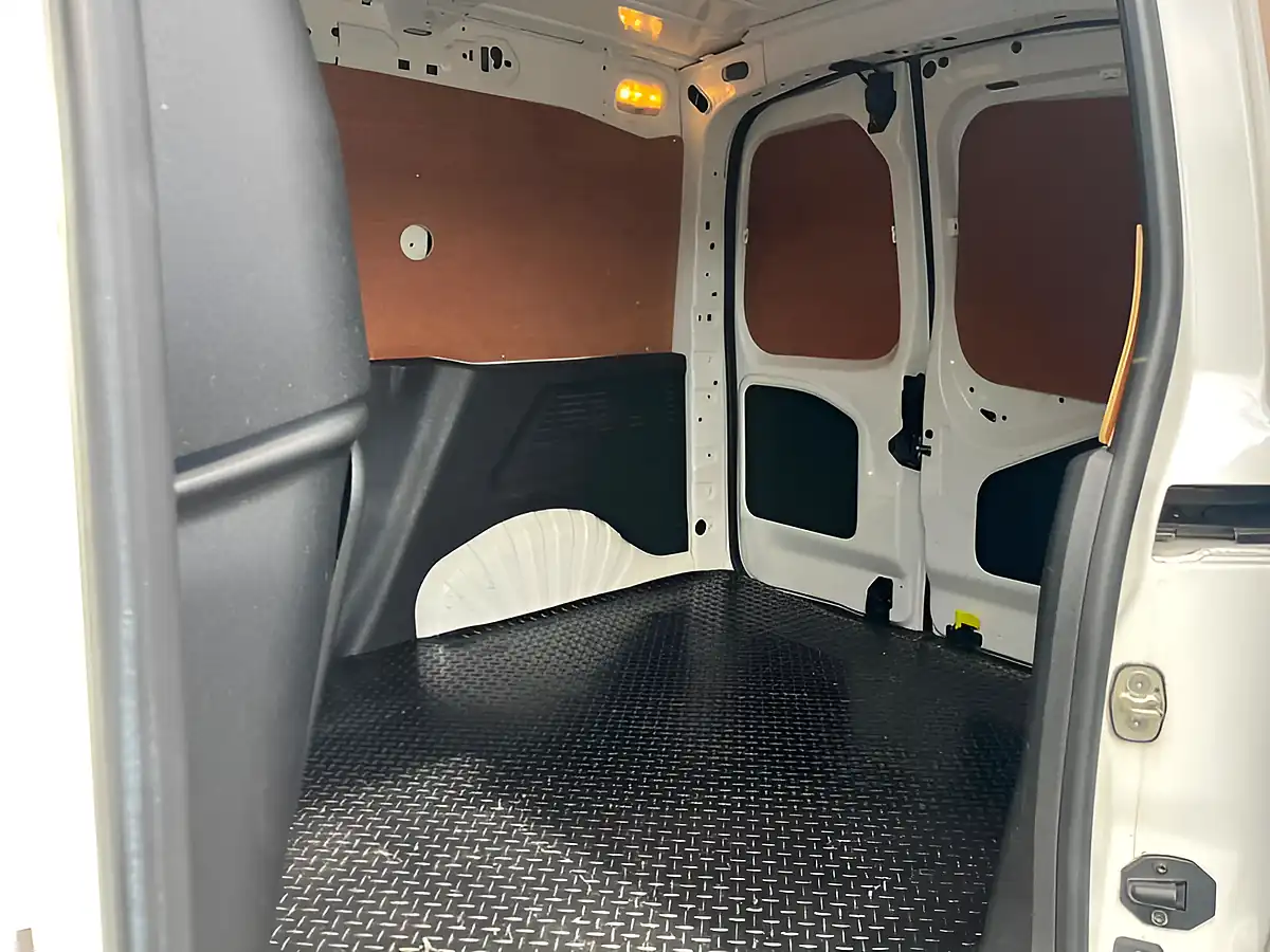 Used 2020 Peugeot Partner Professional Standard White - Interior and Exterior details 8