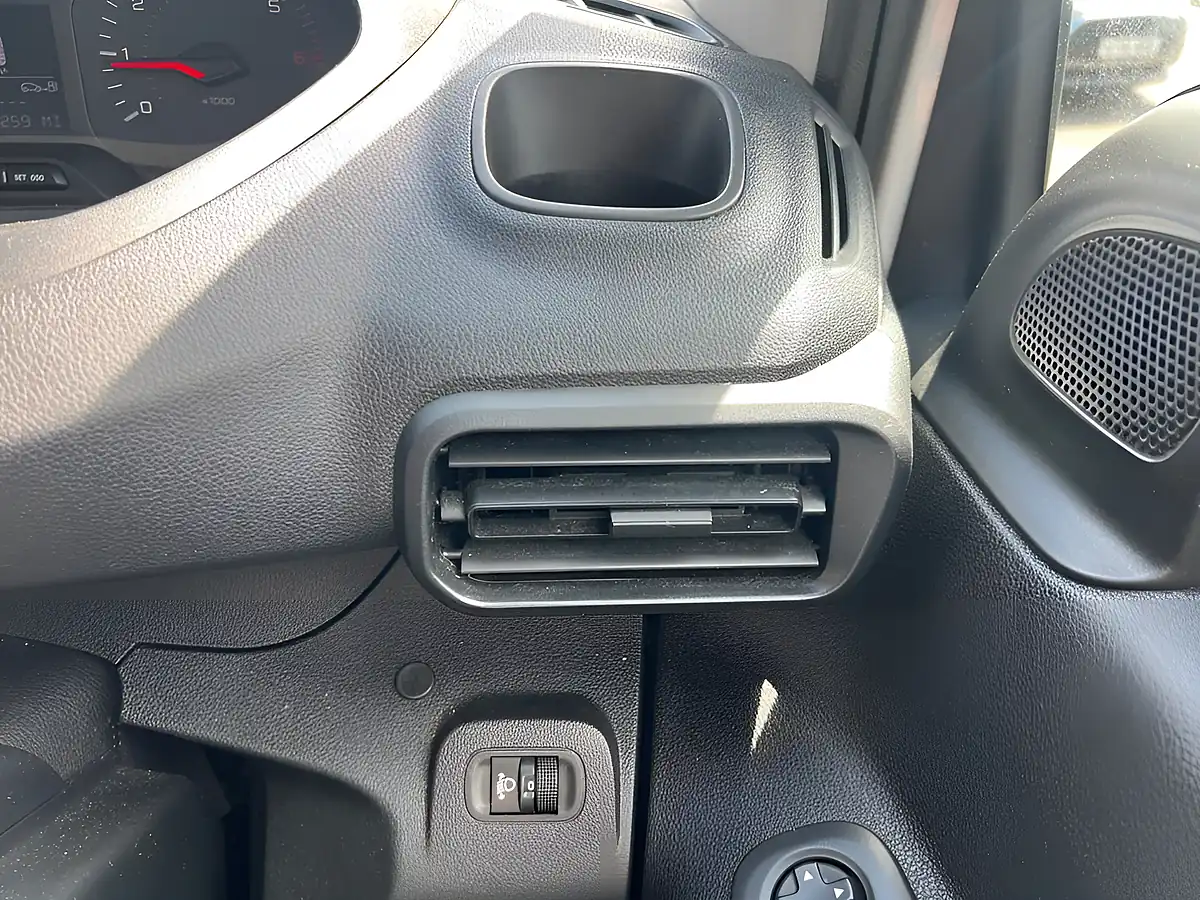 Used 2020 Peugeot Partner Professional Standard White - Interior and Exterior details 14