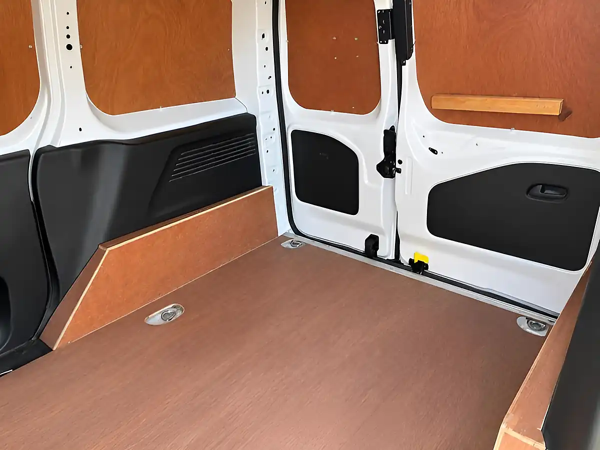 Used 2020 Peugeot Partner Professional Standard White - Interior and Exterior details 12
