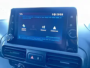 Used 2020 Peugeot Partner Professional Standard White - Interior and Exterior details 13