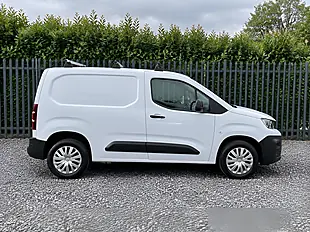 Used 2020 Peugeot Partner Professional Standard White - Interior and Exterior details 9