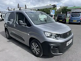Used 2020 Peugeot Partner Professional Swb Grey - Interior and Exterior details 2