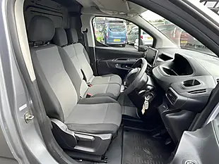 Used 2020 Peugeot Partner Professional Swb Grey - Interior and Exterior details 6