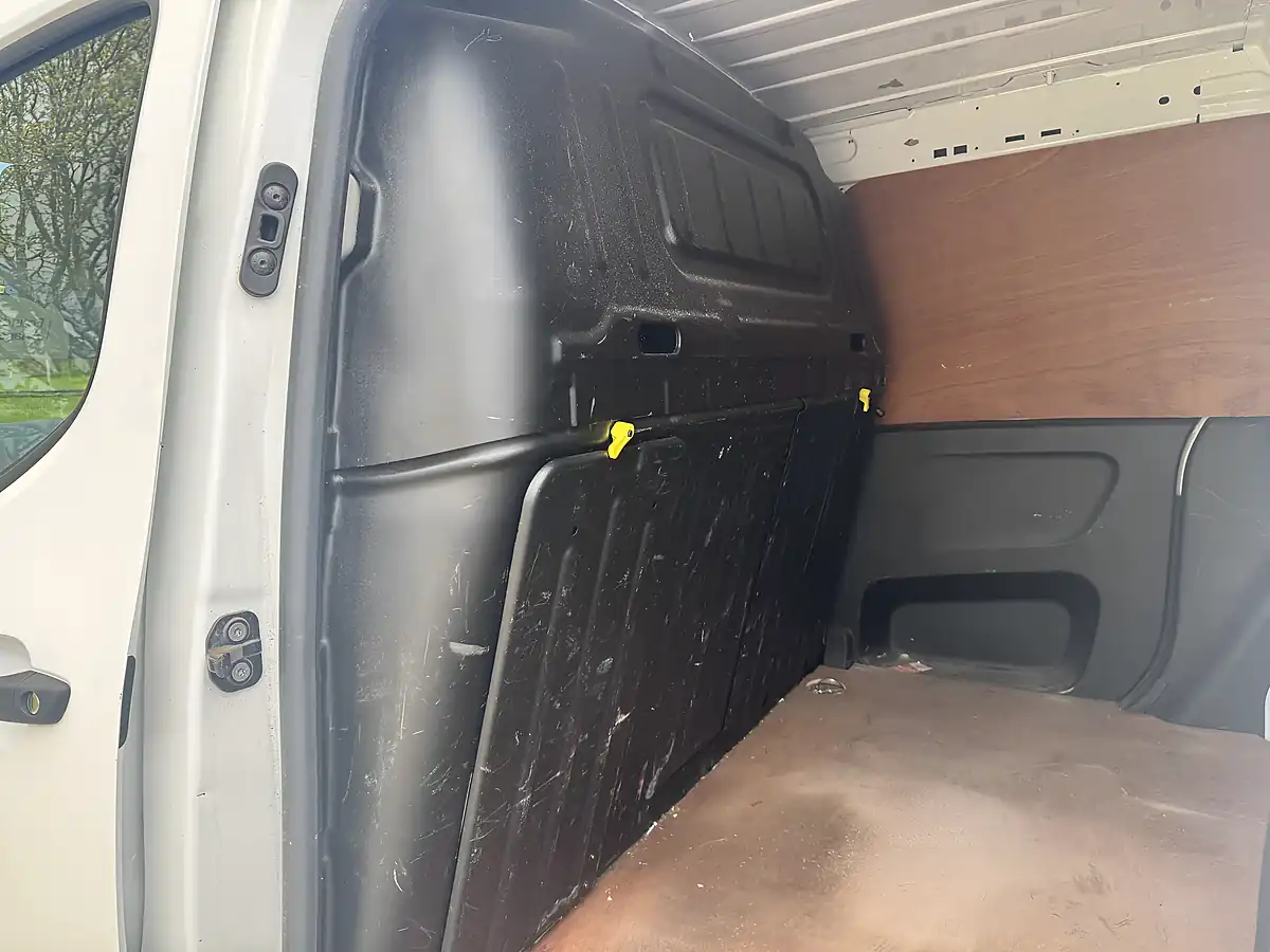 Used 2020 Peugeot Partner Professional White - Interior and Exterior details 14