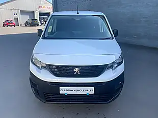 Used 2020 Peugeot Partner Professional White - Interior and Exterior details 2